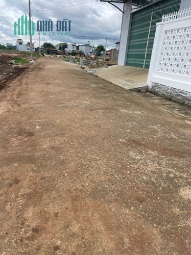 👉  2 lô đất nền Thạnh Mỹ nối liền các tiện ích xung quanh