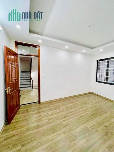 BÁN NHÀ RIÊNG NGÕ 147 TÂN MAI DT KHỦNG 53M 5T. SÁT Ô TÔ. CHỈ 5 TỶ 180TR