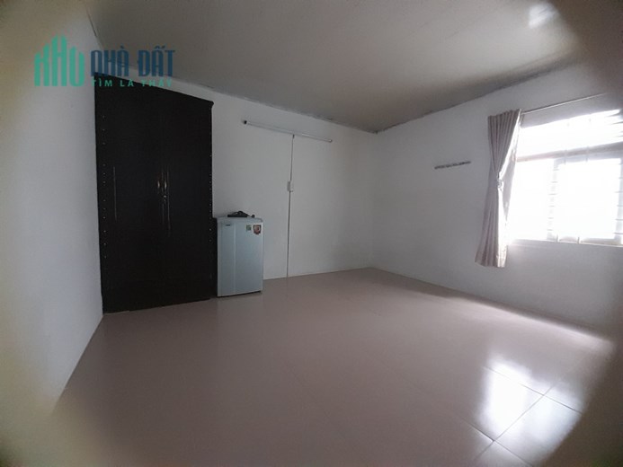 Cho thuê phòng trọ tại Lương Định Của, Vĩnh Ngọc, Nha Trang, giá 1,3 triệu/tháng.
