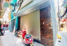 BÁN NHÀ NGÕ 147 TÂN MAI DT KHỦNG 54M 5T. SÁT Ô TÔ. CHỈ HƠN 5 TỶ