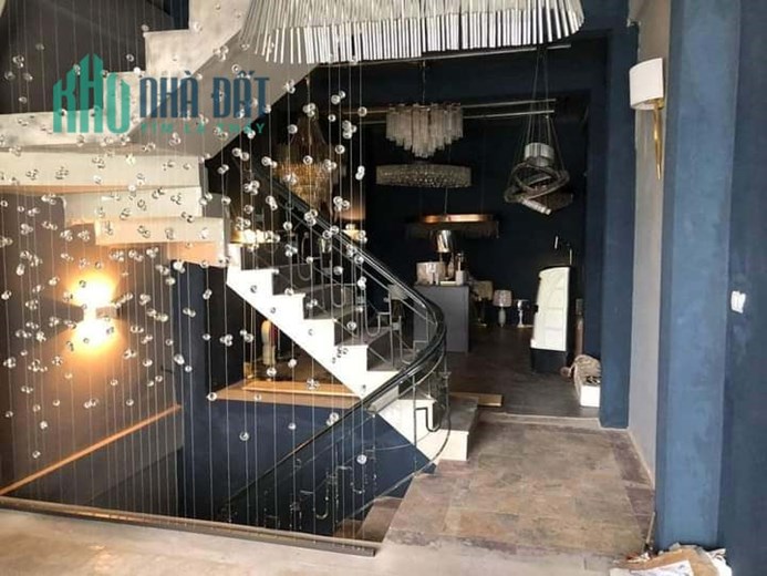 Bán Nhà Mặt Phố Kim Mã Thượng 77m2 x 3 tầng, 4 phòng ngủ, mặt Phố kinh dianh đỉnh cao, Chủ nhà xác