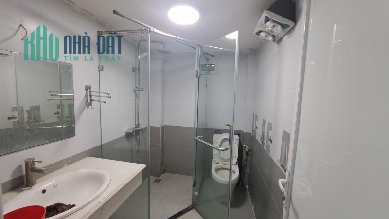 Bán nhà Nguyễn Văn Cừ,Long Biên 5 tầng 53m,Mt4m oto đua hơn 5.8 tỷ