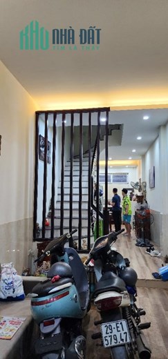 QUAN NHÂN NGÕ THÔNG AN SINH ĐỈNH SỔ PHÂN LÔ 40M NHỈNH 4TY(CÓ TL)
