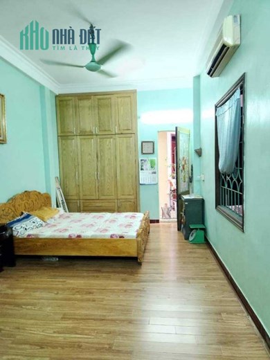 Bán Nhà Phố Nghĩa Dũng - Ba Đình 34/37m2 x 4 tầng 3 phòng ngủ, nội thất sang trọng, nhà mới ở ngay,
