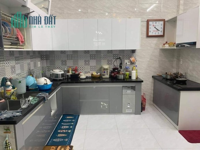 Bán Gấp mặt tiền Trần Quang Khải, 170m2, 3 tầng kinh doanh, đường 10m5, sát biển, nhỉnh 8 tỷ