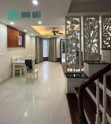 SIÊU HIẾM – LẠC LONG QUÂN – LÔ GÓC 3 THOÁNG – GẦN PHỐ - Ô TÔ ĐỖ CỔNG – 5T x 42m2, 6 TỶ xx
