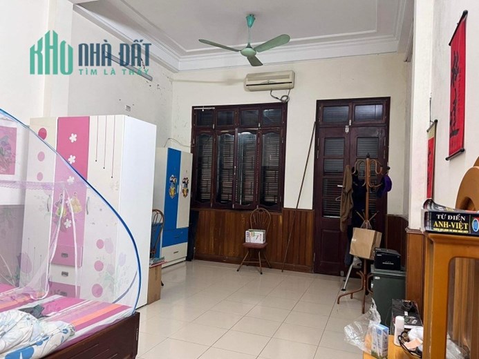 NHÀ PHỐ NGÔ GIA TỰ - Ô TÔ TRÁNH - GA RA Ô TÔ NỞ HẬU KINH DOANH TÀI LỘC.