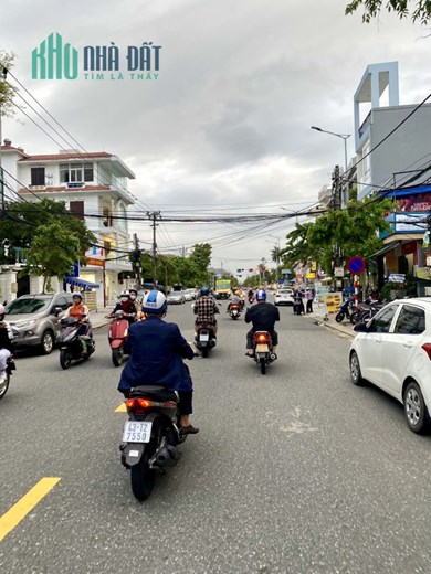 Bán nhà 4 tầng Núi Thành - Cạnh 30/4. 87m2 - MT 7,2m Vuông Vức - Kiên Cố - Ở Ngay