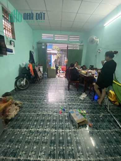Bán nhà hẻm 5m sát MT phường Tân Sơn Nhì quận Tân Phú 4 x 16-2T -5,35 ty tl