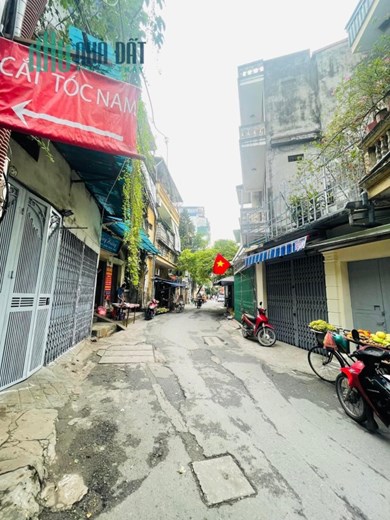 Bán nhà mặt phố Nguyễn Phúc Lai 59m², 4 tầng, MT 5.5m, giá 12 Tỷ Đống Đa Cần mua gọi O9 2628 5559