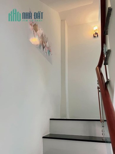 Bán Nhà Đẹp  Võ văn Kiệt, P.Cô Giang, Q1, 46m2, Ngang 5.5m, 3 Tầng, Chỉ 6.3 Tỷ
