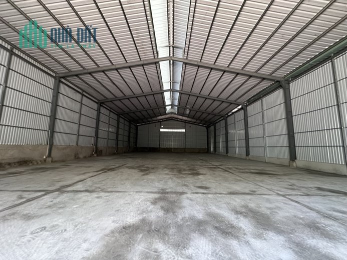 Cho thuê kho mặt tền Nguyễn Van Qùy, Quận 7, đầy đủ hệ thống pccc