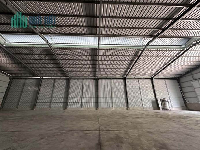 Cho thuê kho mặt tền Nguyễn Van Qùy, Quận 7, đầy đủ hệ thống pccc