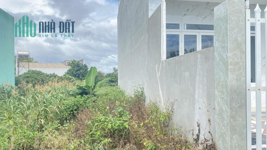 Bán nhà mới hẻm oto thoải mái lý thái tổ liên nghĩa đức trọng chỉ 2,55 tỷ