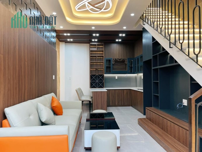 Siêu Phẩm Nhà 3 tầng 3 mê K376 Nguyễn Phước Nguyên,