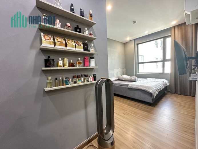 CHÍNH CHỦ CẦN BÁN CĂN PENTHOUSE Green River, 2225 Phạm Thế Hiển, Phường 6, quận 8