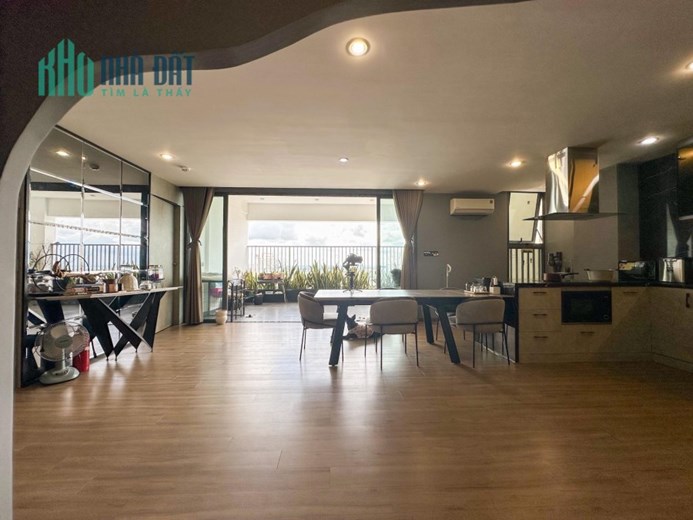 CHÍNH CHỦ CẦN BÁN CĂN PENTHOUSE Green River, 2225 Phạm Thế Hiển, Phường 6, quận 8