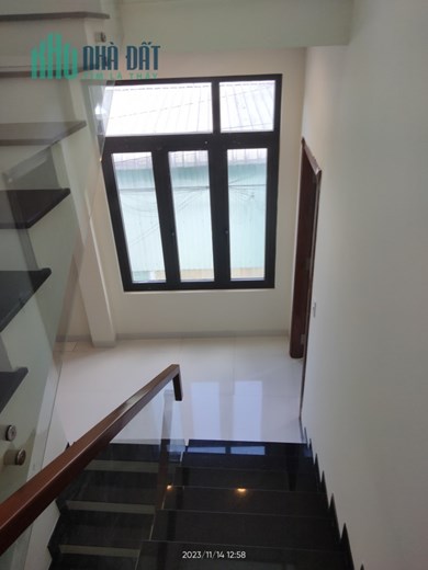 CHO THUÊ NHÀ NGUYÊN CĂN MỚI 100% 2 MẶT TIỀN HẺM XE TẢI ĐƯỜNG NGÔ CHÍ QUỐC
