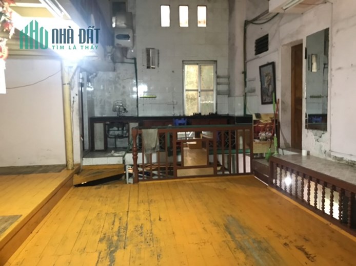 Chính chủ cần bán gấp mảnh đất full thổ cư tại trung tâm sapa