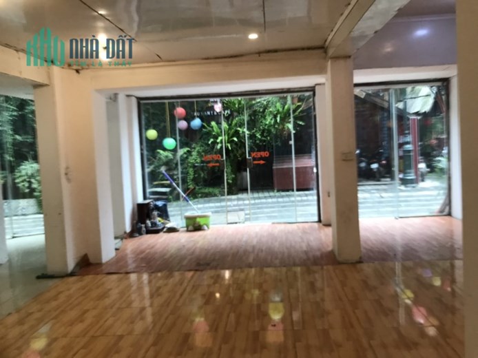 Chính chủ cần bán gấp mảnh đất full thổ cư tại trung tâm sapa