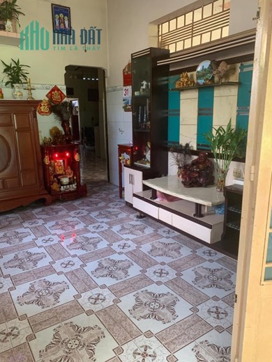 ĐẤT ĐẸP có sẵn nhà cấp 4, 150m2 - Cần Bán Nhanh Lô Đất Vị Trí Đắc Địa tại tp Thủ Dầu Một