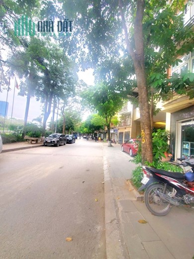MẶT PHỐ - NGUYỄN ĐÌNH HOÀN - CẦU GIẤY - 63M2 X 7 TẦNG + 1 HẦM THANG MÁY - KINH DOANH - MẶT TIỀN