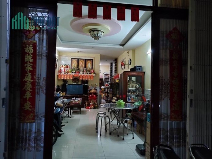 Bán nhà mặt tiền đường số 3 Bình Hưng Hòa A 4x20 đúc 3 tầng gần Tân Phú kinh doanh buôn bán sầm uất.