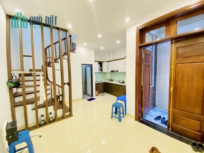 Đào Tấn , Ba Đình  - NHÀ MỚI 5 T, 3 PN  ĐỦ CÔNG NĂNG - 30M RA Ô TÔ - LÕI BA ĐÌNH Ở SƯỚNG. 30m, 5T,