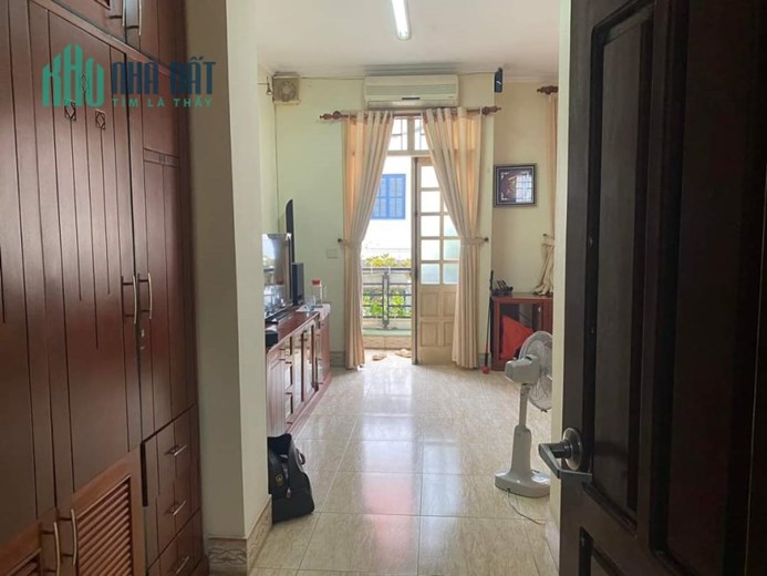 Bán nhà Trần Quốc Hoàn - (Nguyễn Phong Sắc, Phạm Tuấn Tài, Tô Hiệu, Cầu Giấy) - 12 tỷ