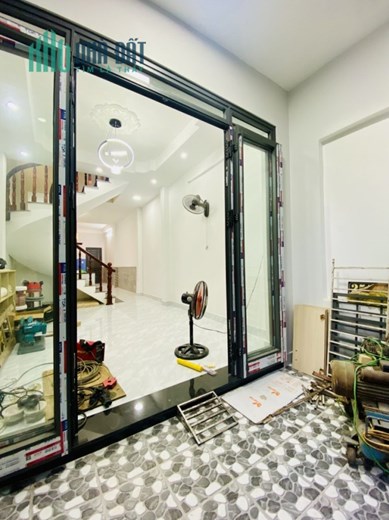 Bán Nhà Phan Huy Ích Siêu thị Emart Gò Vấp 51m2 giá 4 tỷ 8 Hẻm xe hơi