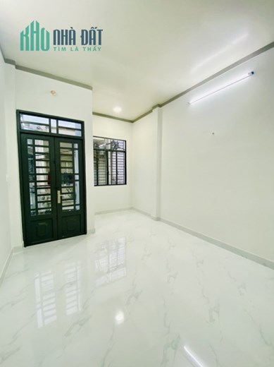 Bán Nhà Phan Huy Ích Siêu thị Emart Gò Vấp 51m2 giá 4 tỷ 8 Hẻm xe hơi
