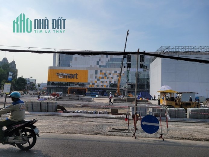 Bán Nhà Phan Huy Ích Siêu Thị Emart Gò Vấp 30m2 giá 3 tỷ 3 Hẻm Xe Hơi
