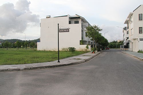 Chuyển nhượng nhanh giá sập sàn lô đất 90m2 khu đô thị Tân Quang Minh