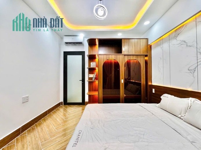 Bán Nhà Phan Huy Ích Mới Đẹp 3 Tầng 3 Phòng Ngủ Hẻm Xe Hơi giá 5 Tỷ 1