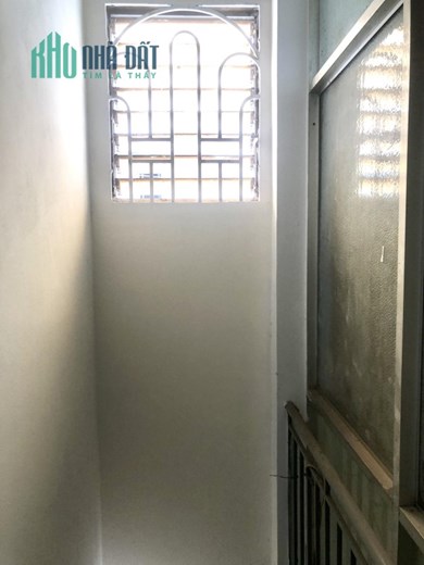 HOT HOT NHÀ TRẦN VĂN ĐANG, P11, Q3, DT:18M2 GIÁ 2TY4 CÒN TL