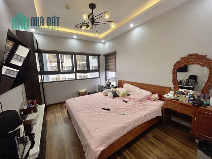 Bán căn chung cư Topaz view hồ bơi, căn góc giá rẻ nhất, chỉ 2ty9