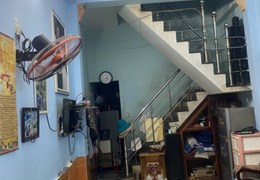 ♥ Nhà Dũng Sĩ TK Ngay CĐ Thương Mại, Cách đường 30m, 2 tầng kiệt thông, 1.3x tỷ