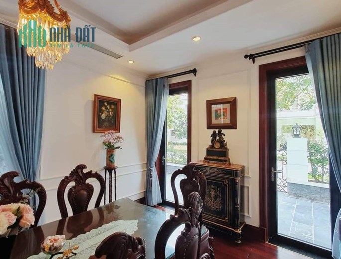 Lô Góc mặt phố Trích Sài, Nguyễn Đình Thi view Hồ Tây 110m2 chỉ 66.66 tỷ. LH 0989.62.6116
