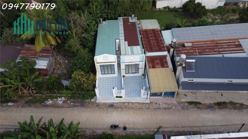 Nhà Đẹp Gần Xí Nghiệp Xác Tây Ninh - Địa Chỉ Lí Tưởng Cho Gia Đình!