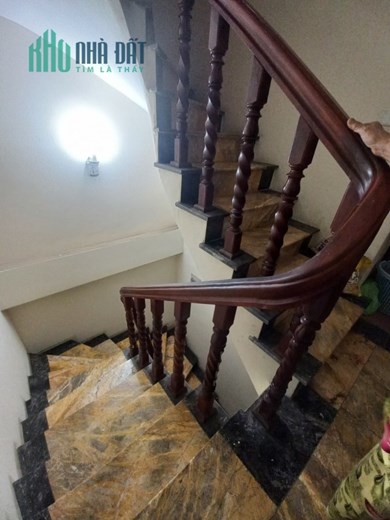NGÕ THÔNG KINH DOANH - NHÀ DÂN XÂY -  NGÃ TƯ ĐÀO TẤN - CV THỦ LỆ  57m, 4T, mt 3,6m, 7,6 tỷ