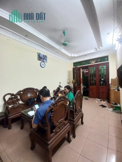 NGÕ THÔNG KINH DOANH - NHÀ DÂN XÂY -  NGÃ TƯ ĐÀO TẤN - CV THỦ LỆ  57m, 4T, mt 3,6m, 7,6 tỷ
