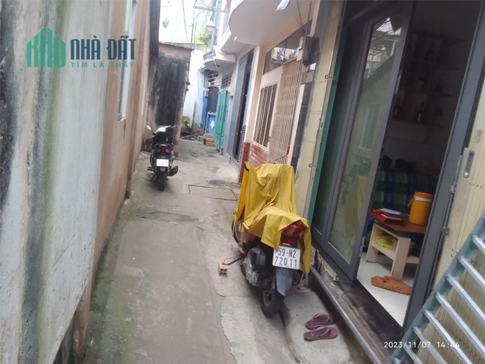 NHÀ  ĐẸP  – GIÁ TỐT- CHÍNH  CHỦ  BÁN NHANH CĂN NHÀ  Tại Quận 7 - HCM