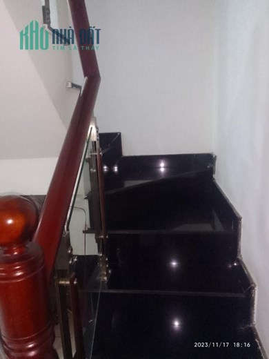 NHÀ  ĐẸP  – GIÁ TỐT- CHÍNH  CHỦ  BÁN NHANH CĂN NHÀ  Tại Quận 7 - HCM