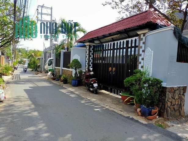 Chuyển về Đà Lạt, chính chủ cần bán nhà trung tâm TP Thủ Dầu Một, Bình Dương