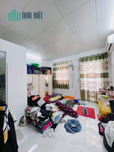 Bán Nhà Rẻ đẹp Ngang 4.1x11m- 2 tấm Đoàn Văn Bơ Q4- 70 triệu m