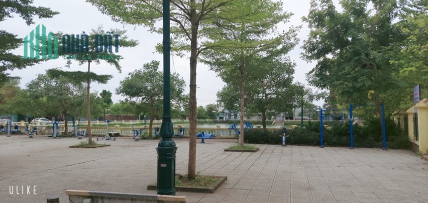 Bán Đất Xuân Canh-Đông Anh-Đường Ngõ Thông ÔTô Vào Đất-DT 61m²-MT 4m-Nhỉnh 2 tỷ