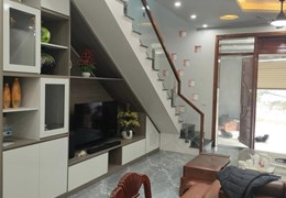 Chính chủ cần bán Nhanh Căn Nhà 2 tầng ( Nhà mới Tinh, vừa ở được vài tháng ) Thuộc Xã Phượng Lâu -