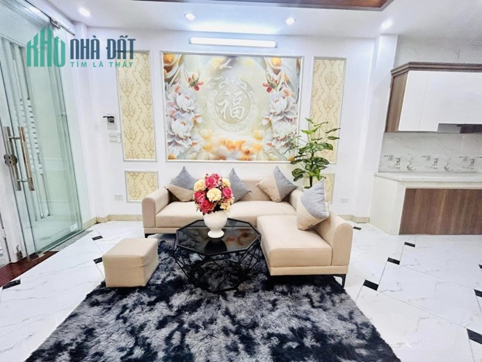 Nhà đẹp hoàng mai,32m2,4 tầng,gần phố, kinh doanh, an sinh đỉnh, 3 tỷ.