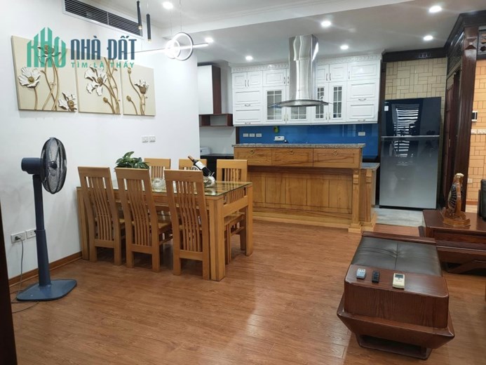 O9 2628 5559  Bán căn hộ Eurowindow Multi Complex 27 Trần Duy Hưng 102m², Tầng 1x, giá 5.6 tỷ Cầu