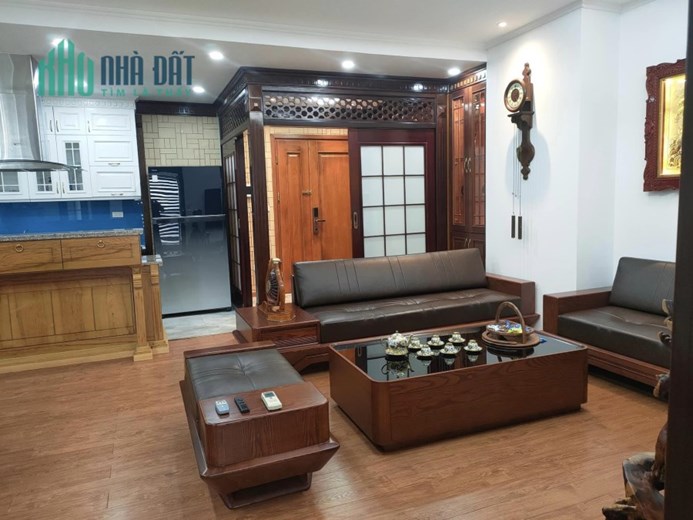 O9 2628 5559  Bán căn hộ Eurowindow Multi Complex 27 Trần Duy Hưng 102m², Tầng 1x, giá 5.6 tỷ Cầu